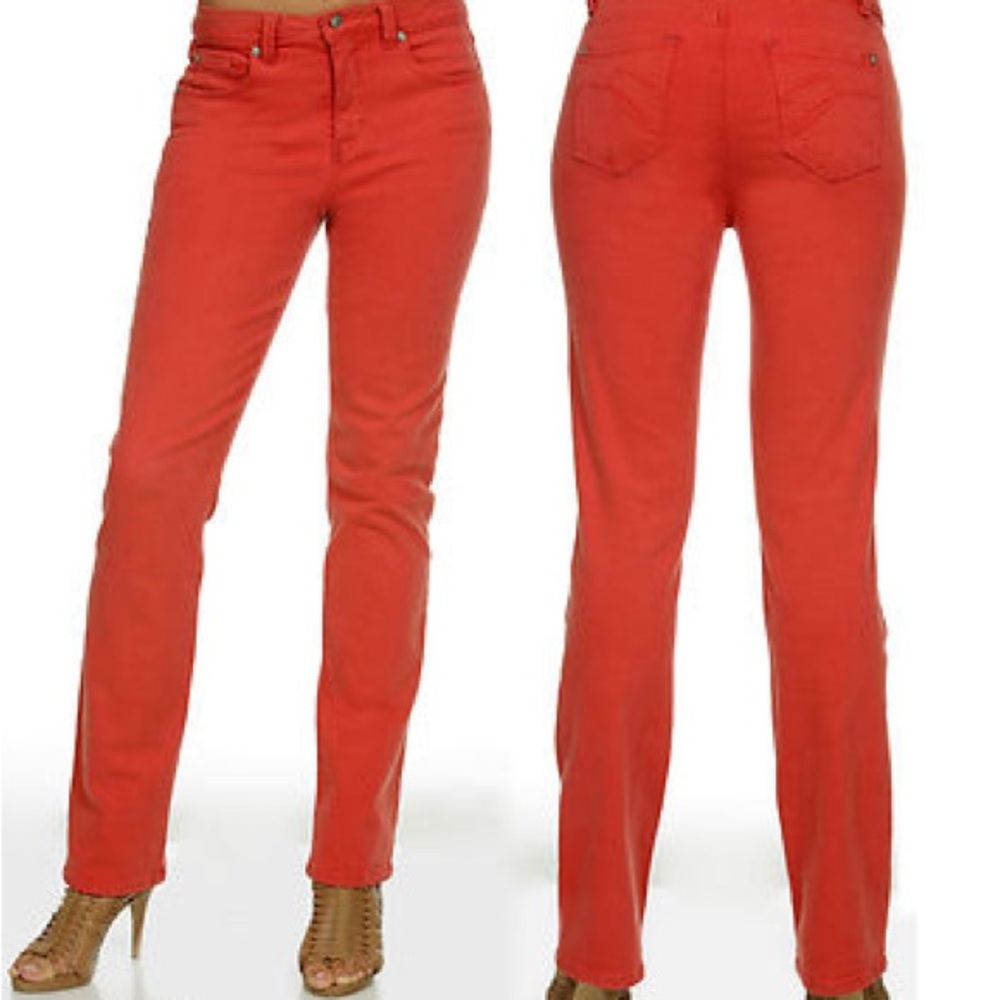 Straight-Leg Women’s Jeans in Coral